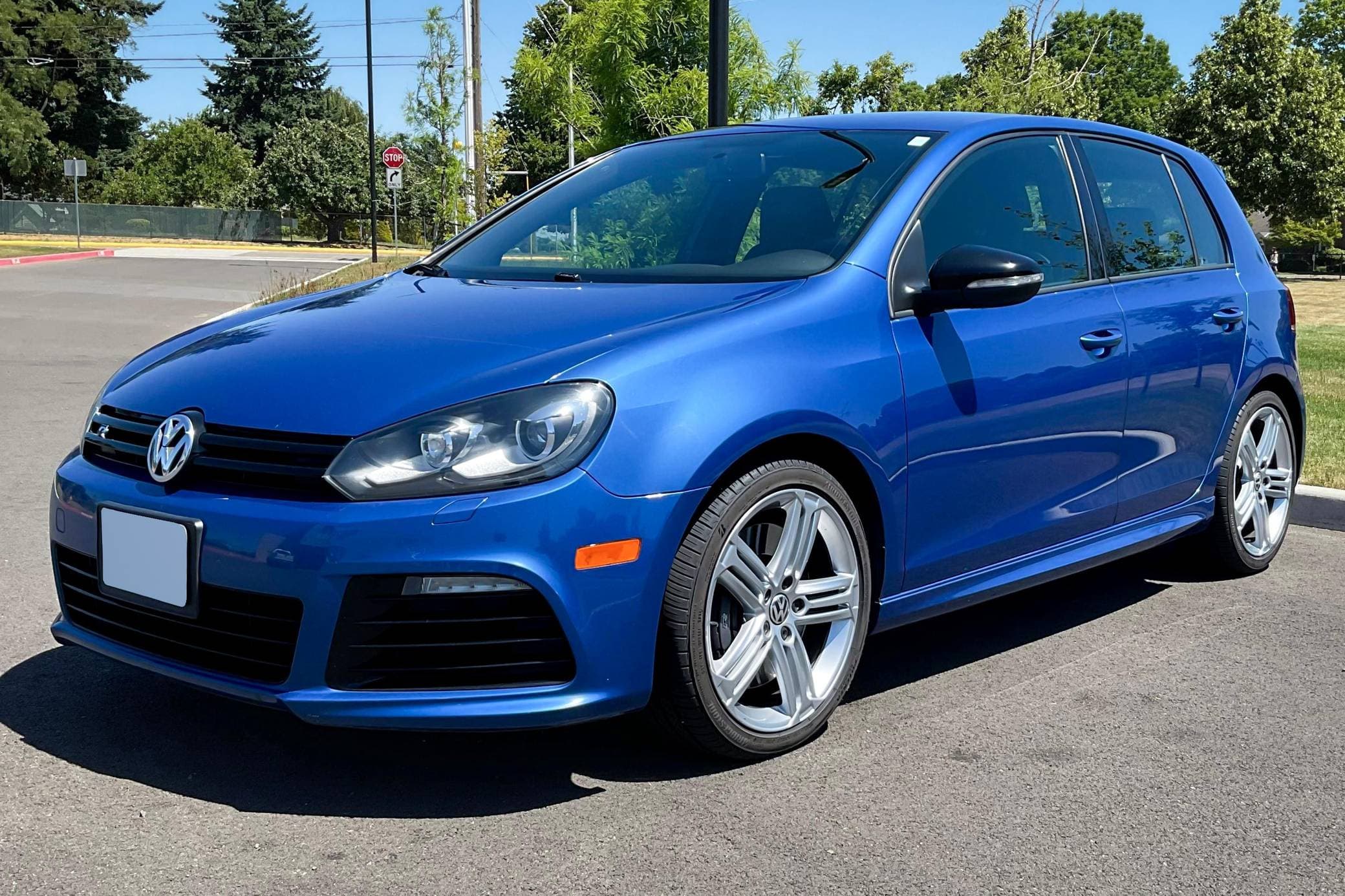 2012 Volkswagen Golf R sold for $15,000