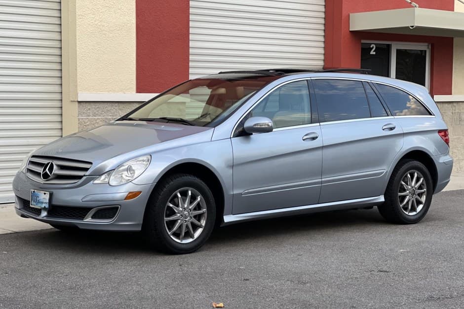 2006 Mercedes-Benz W251 R-Class sold for $19,250