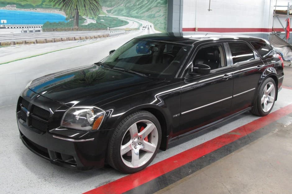 2006 Dodge Magnum sold for $25,000