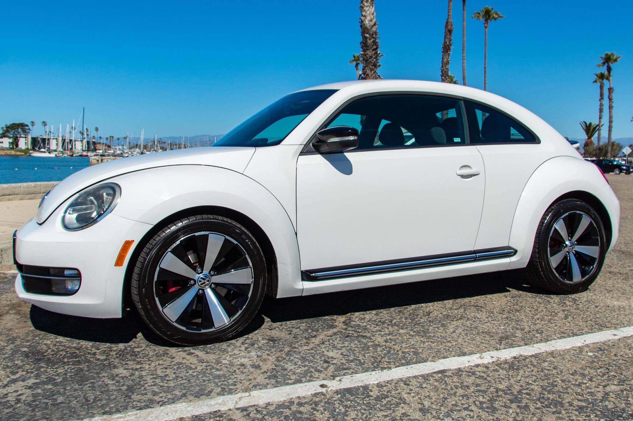 2013 Volkswagen Beetle sold for $13,200