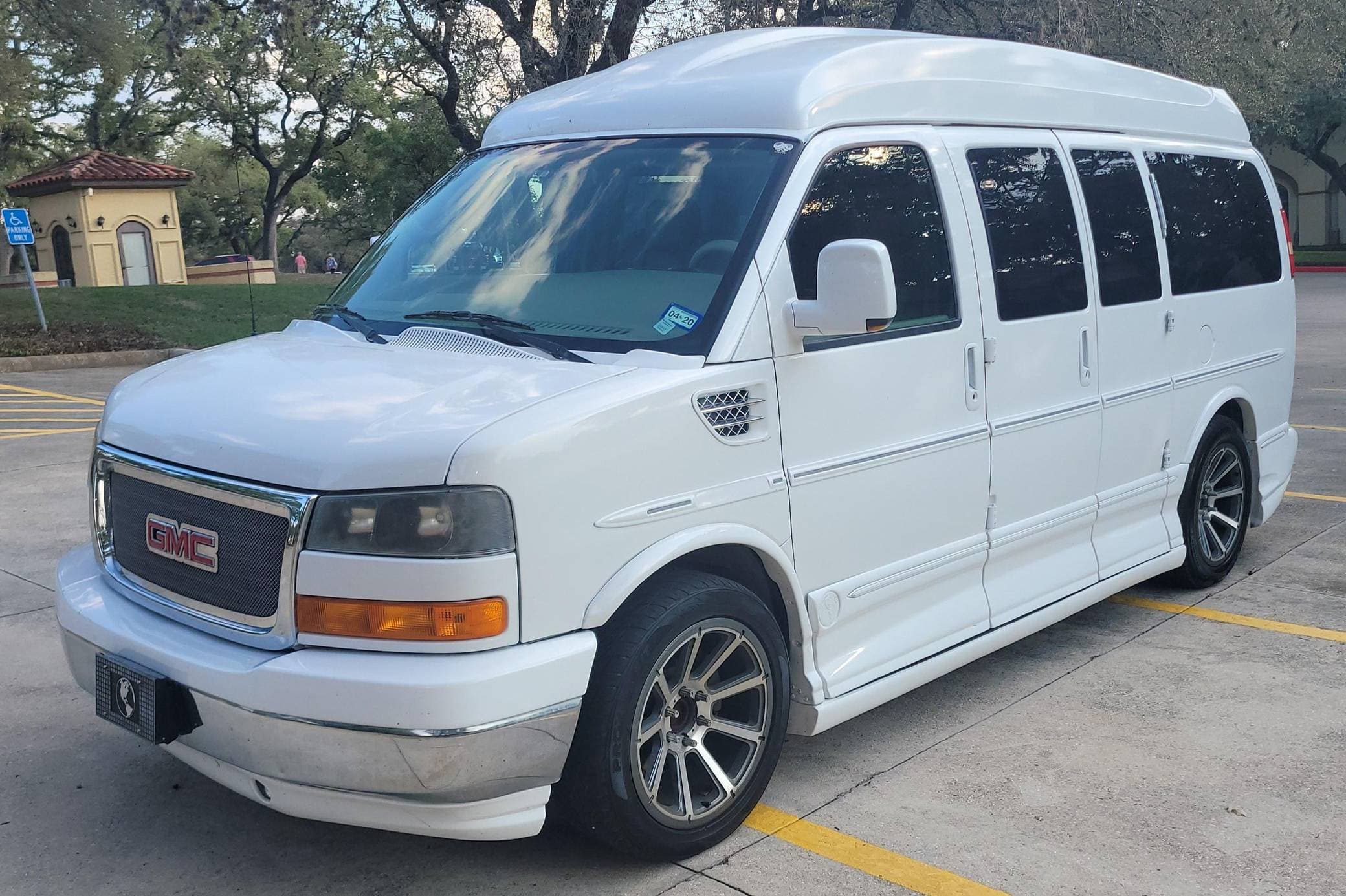 2012 GMC Savana sold for $23,500
