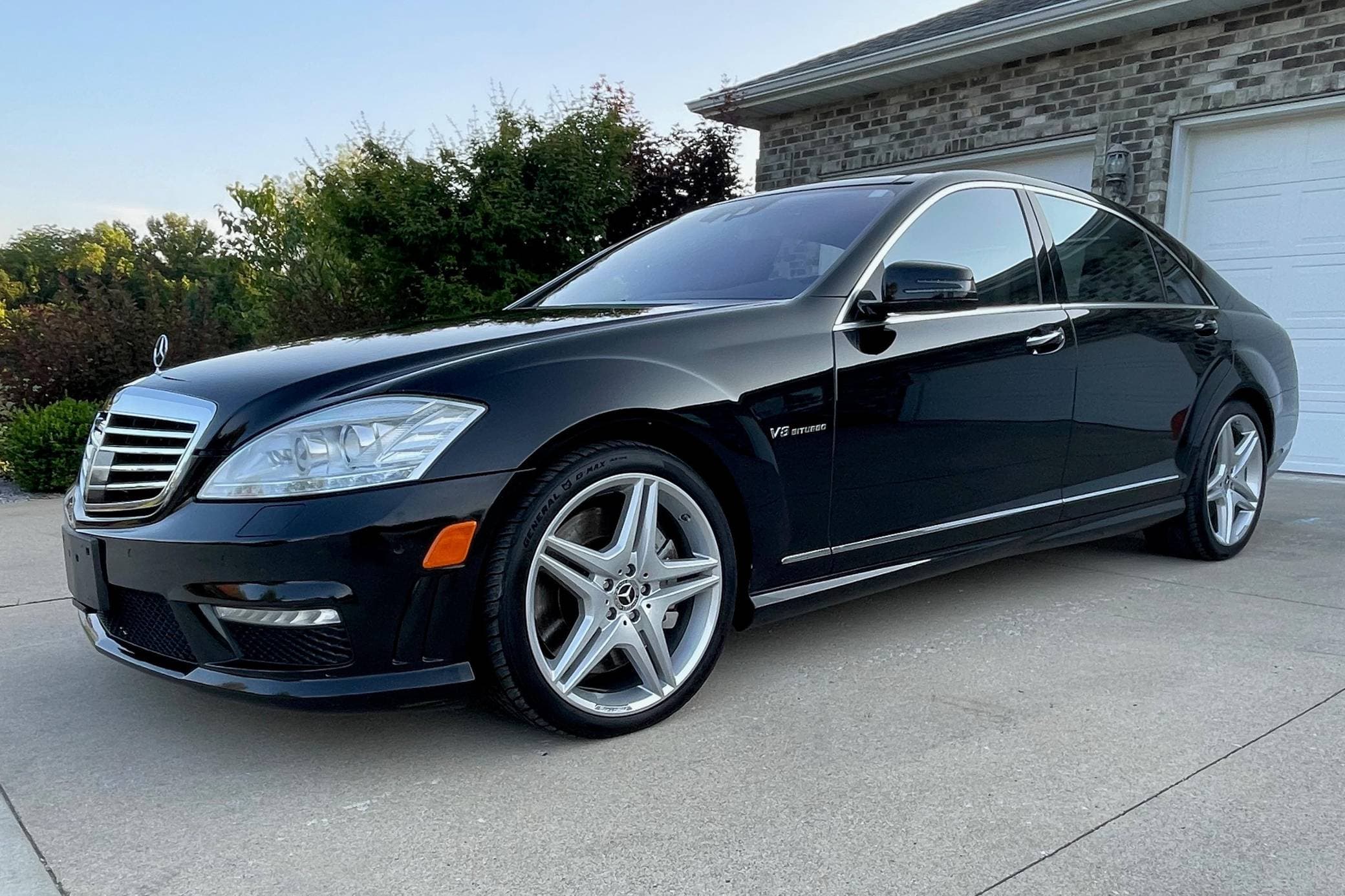 2011 Mercedes-Benz S-Class AMG sold for $18,750