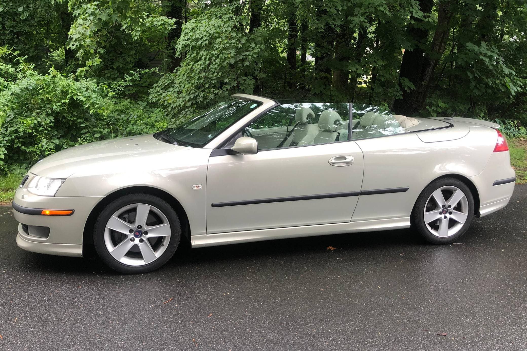 2007 Saab 9-3 sold for $7,900