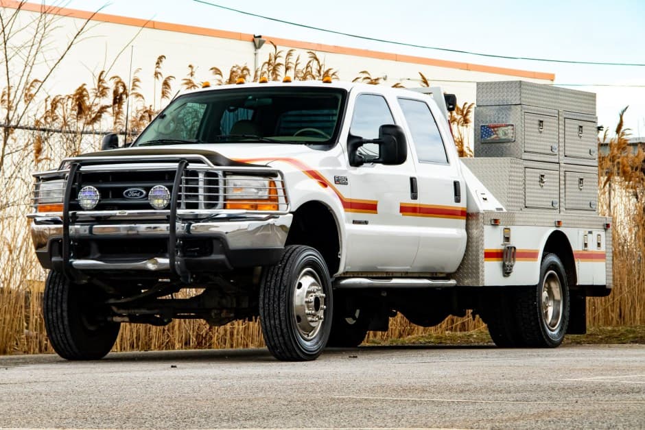 2000 Ford Super Duty 1999-2007 sold for $41,000