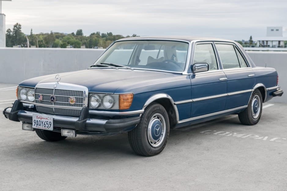 1975 Mercedes-Benz W116 S-Class sold for $3,100
