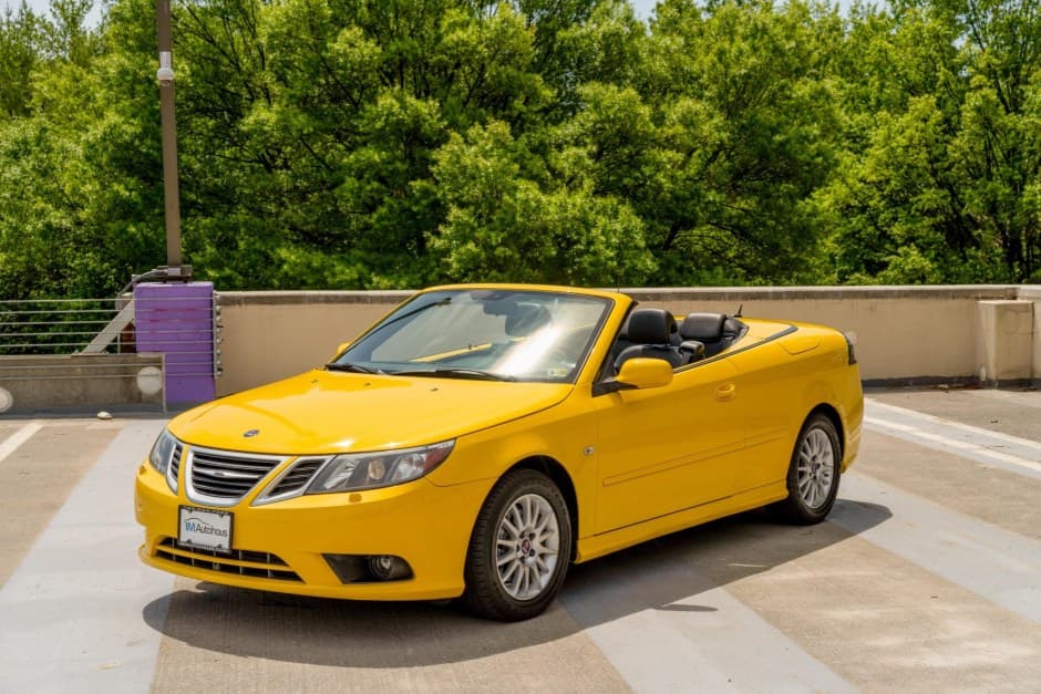 2009 Saab 9-3 sold for $17,000