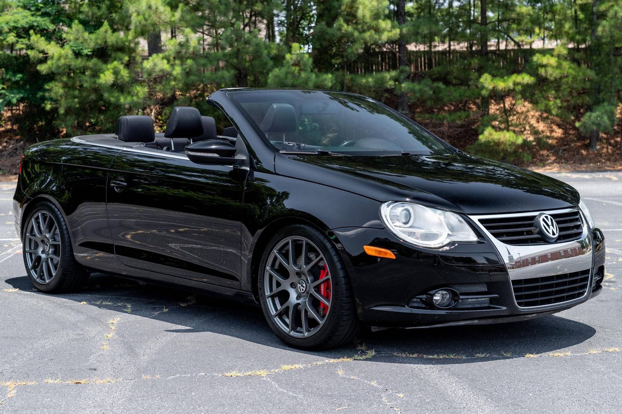 2011 Volkswagen Eos sold for $13,000