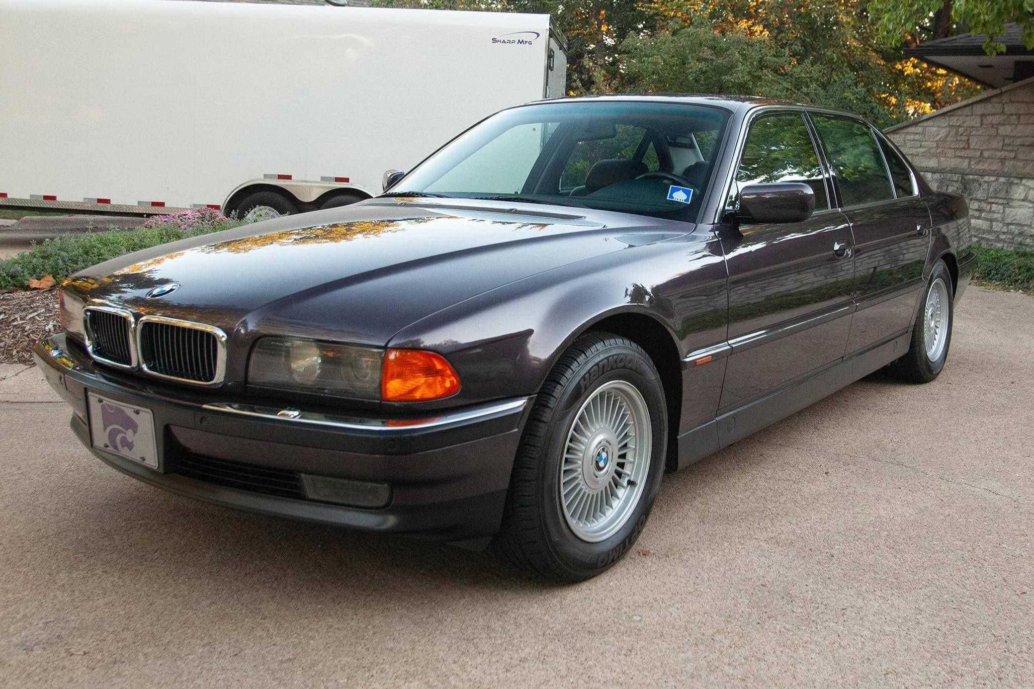 1998 BMW 7 Series sold for $23,000