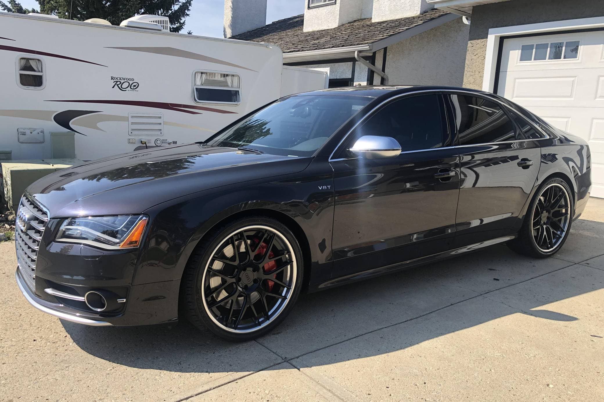 2013 Audi S8 sold for $23,001