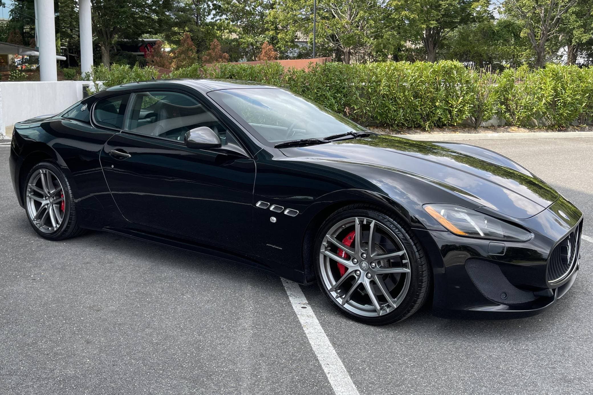 2013 Maserati GranTurismo sold for $38,250