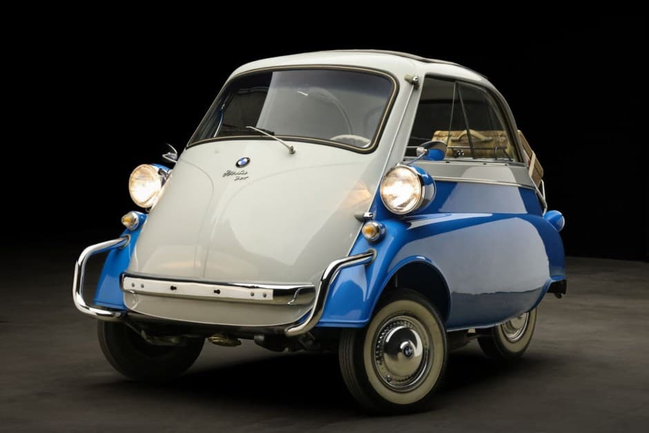 1957 BMW Isetta sold for $32,500