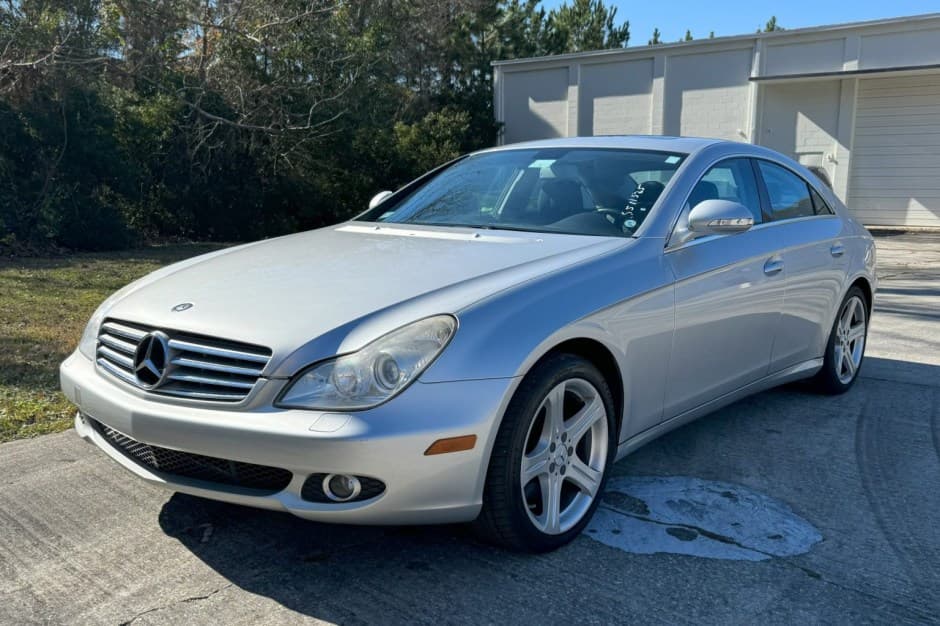2007 Mercedes-Benz CLS-Class sold for $11,500