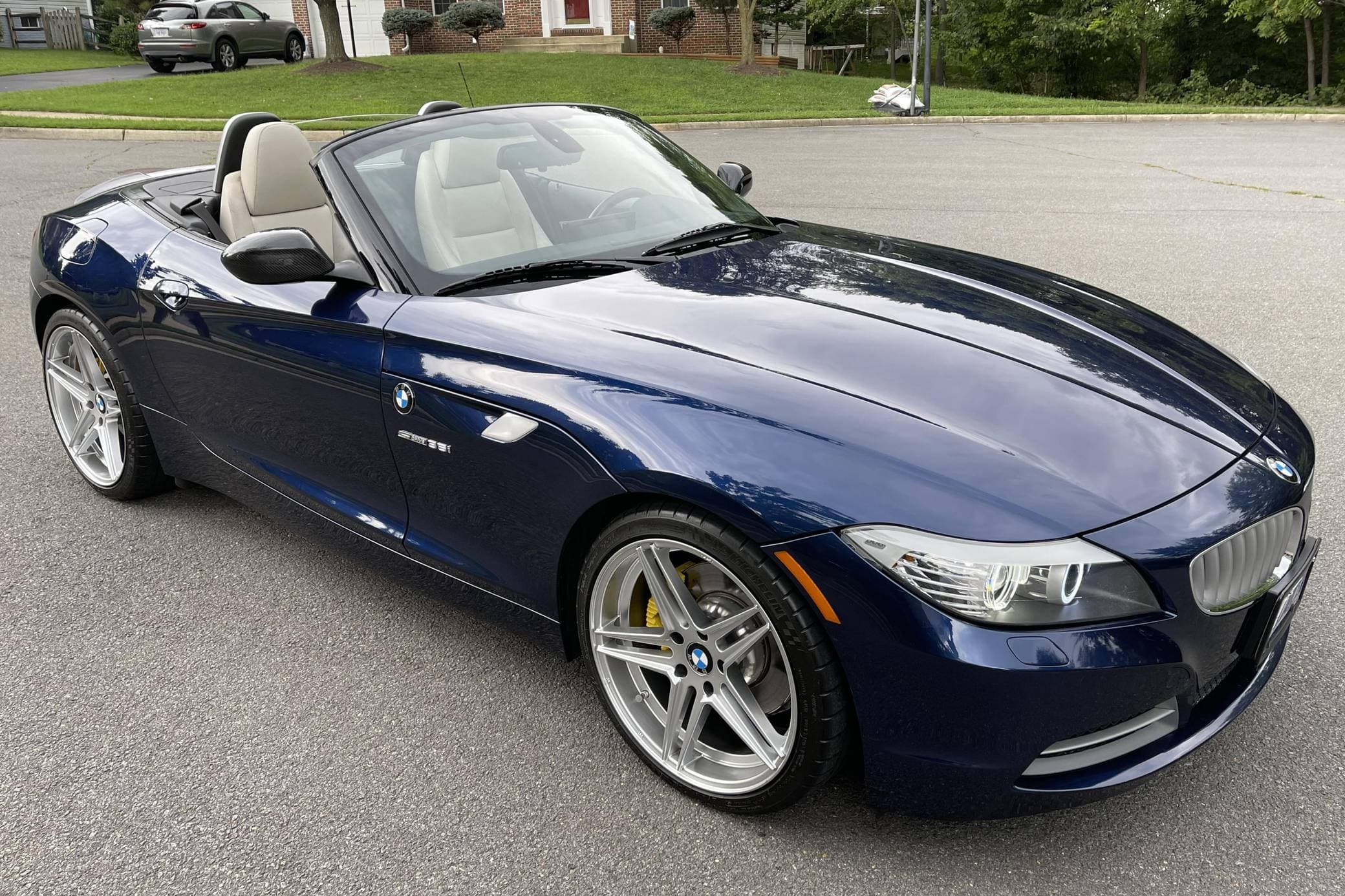 2009 BMW Z4 sold for $29,500