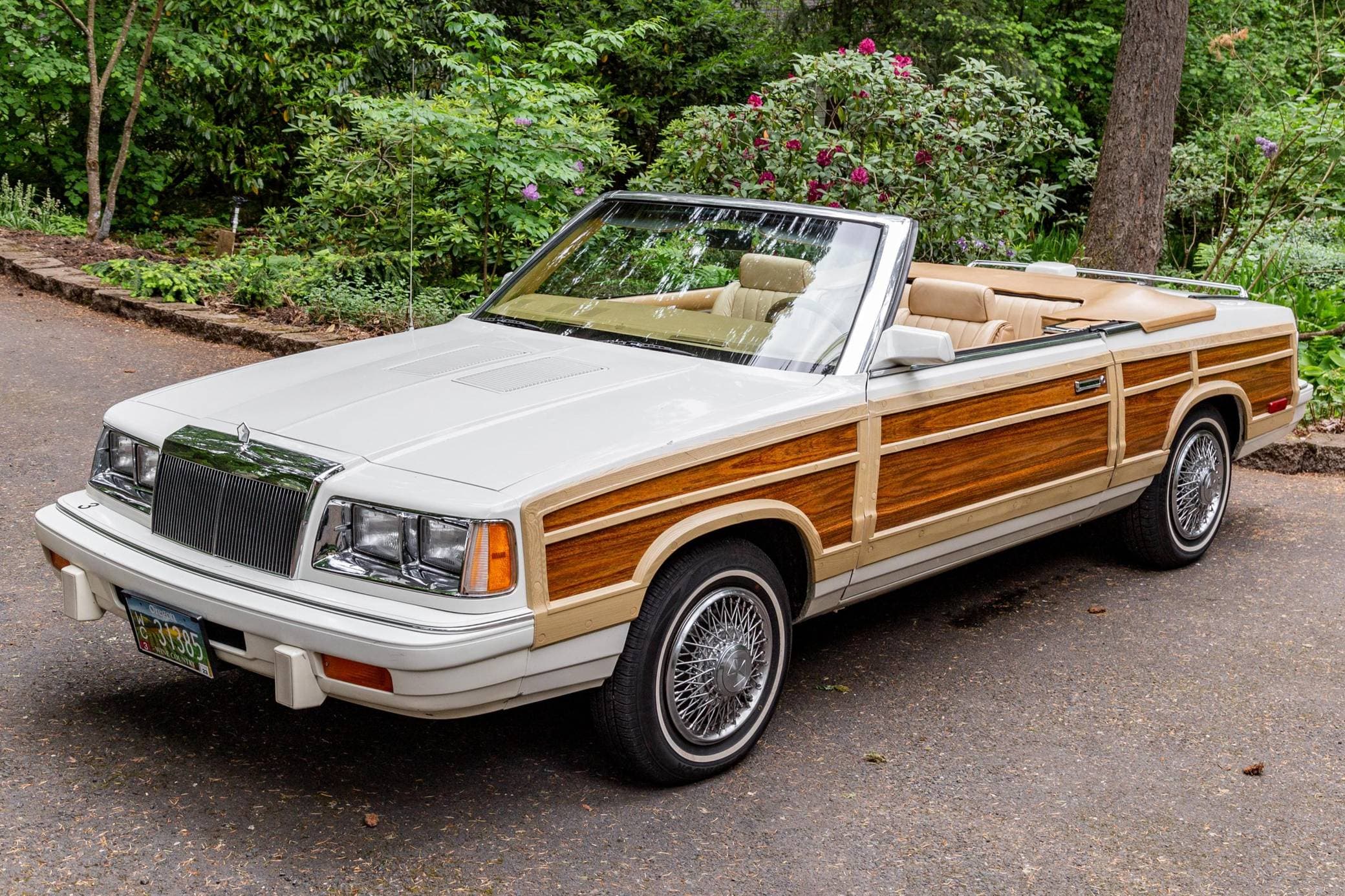 1986 Chrysler LeBaron sold for $7,600