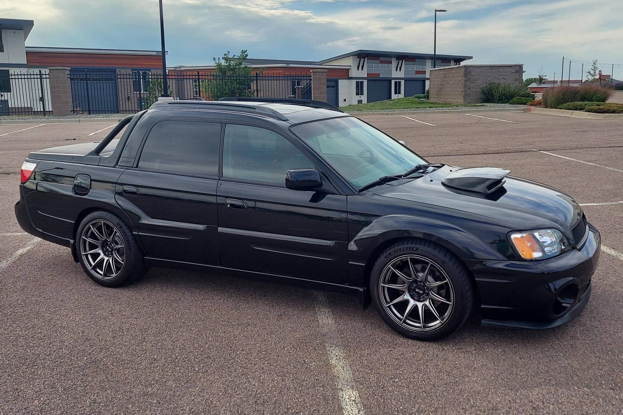 2006 Subaru Baja sold for $10,700