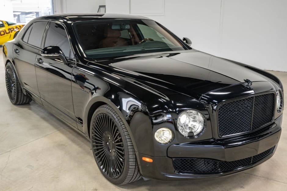 2011 Bentley Mulsanne (2011-2020) sold for $63,000