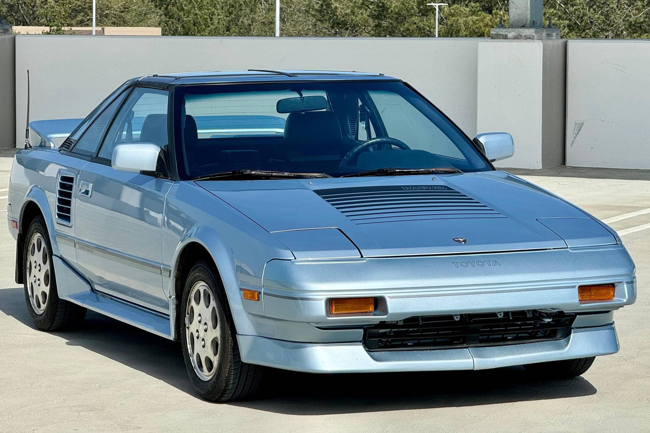 1989 Toyota MR2 sold for $13,500