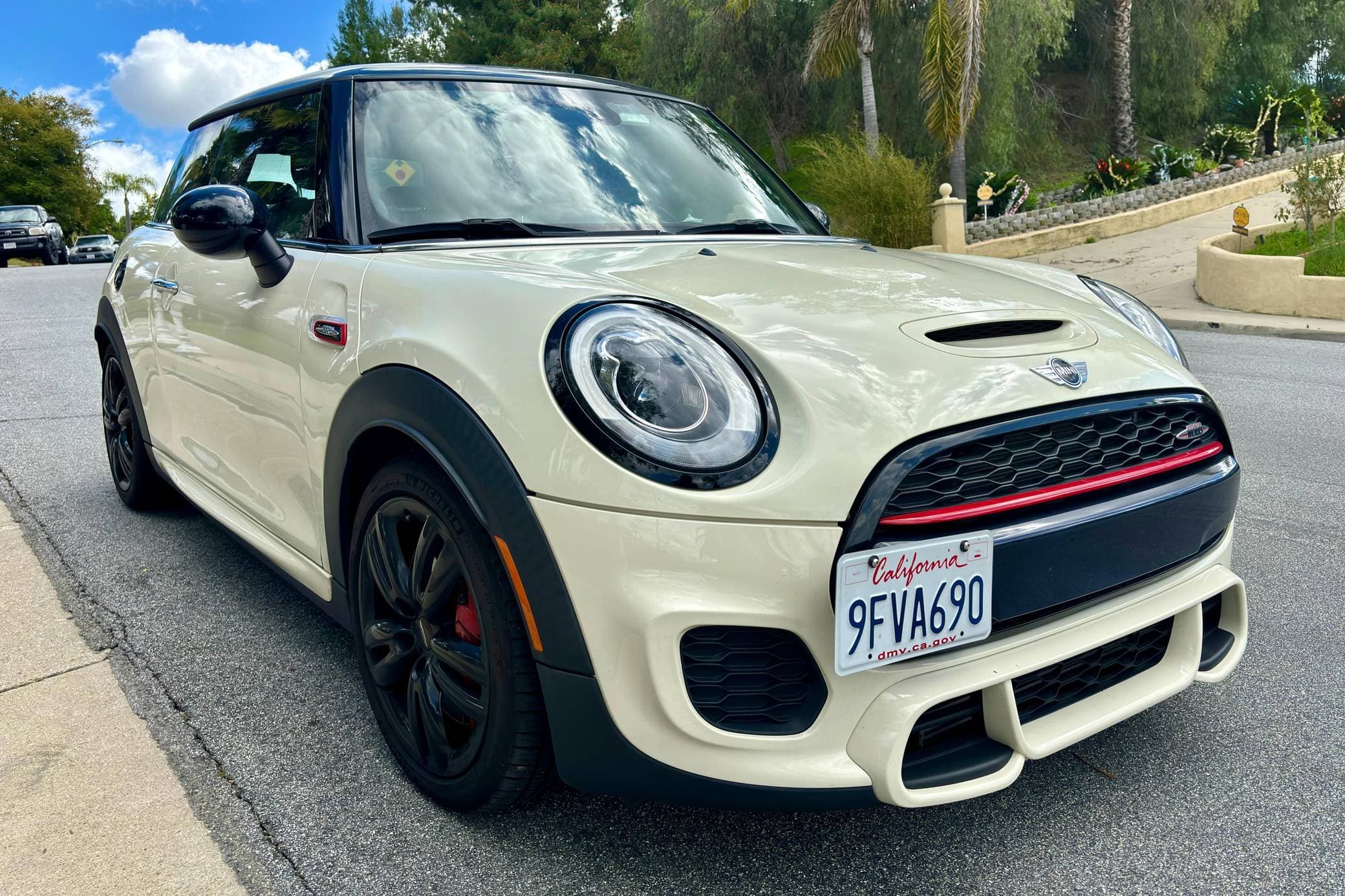 2016 MINI Cooper sold for $20,250