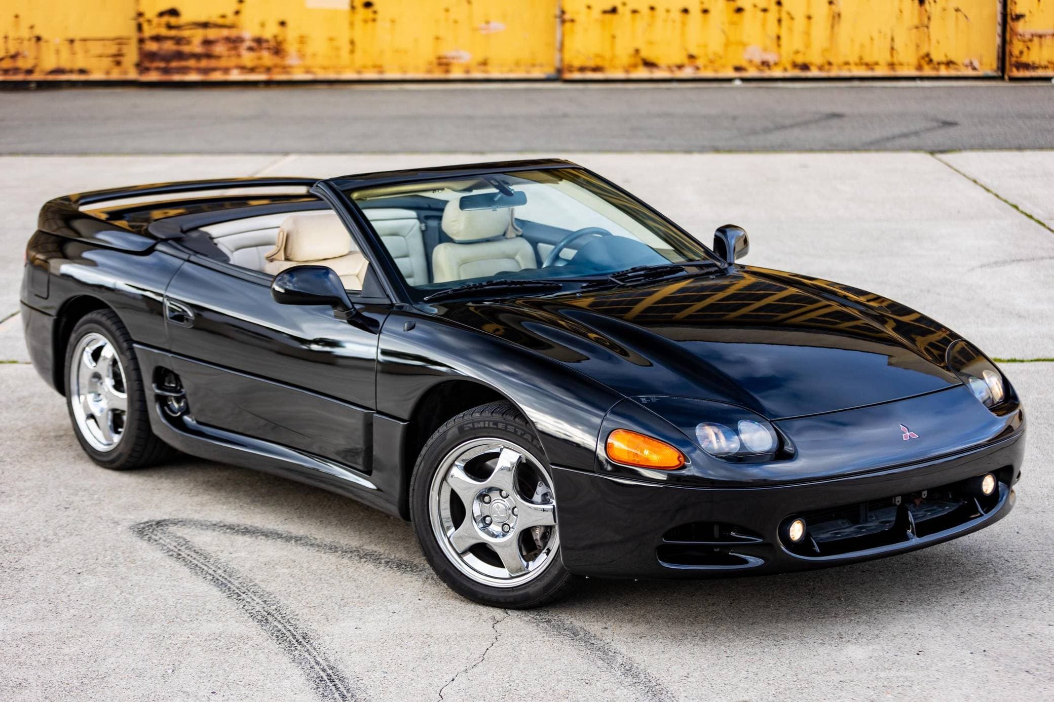1995 Mitsubishi 3000GT sold for $18,100