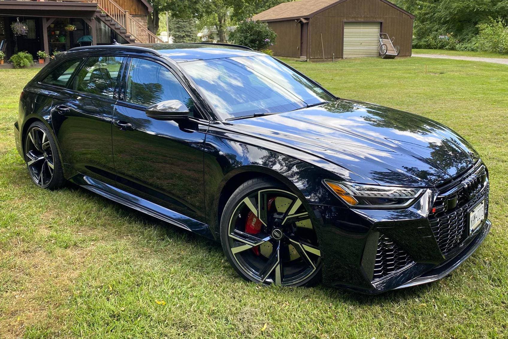 2021 Audi C8 RS6 sold for $129,000