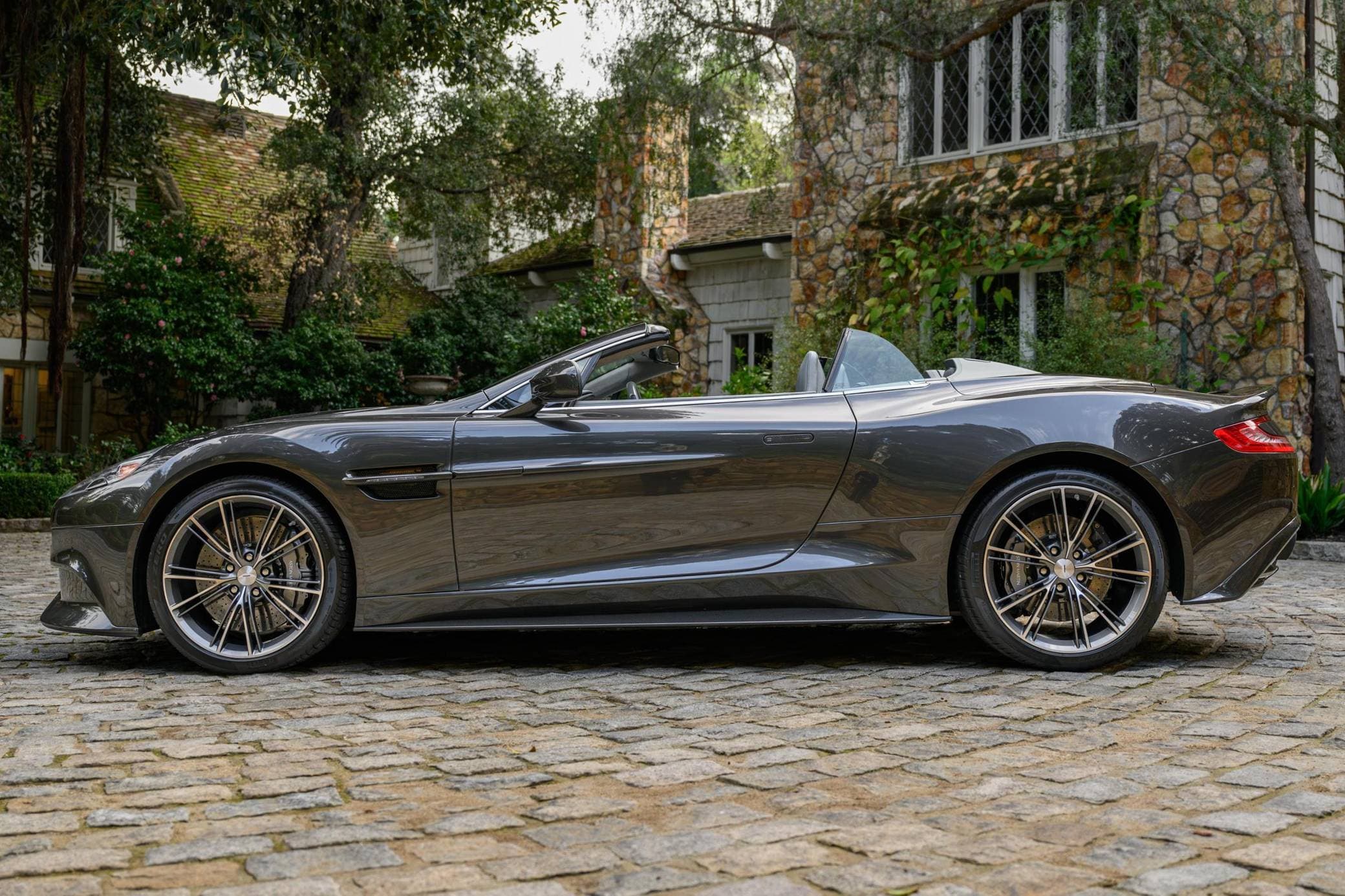 2014 Aston Martin Vanquish sold for $81,250