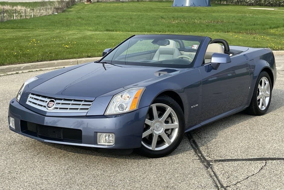 2006 Cadillac XLR sold for $31,000