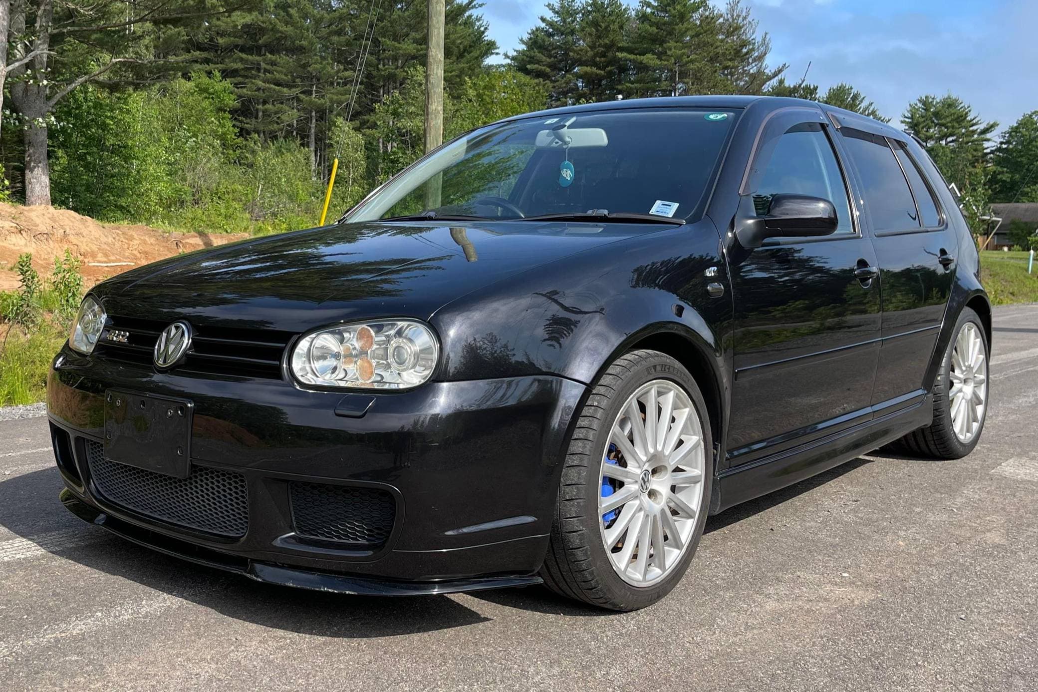 2003 Volkswagen R32 sold for $12,500