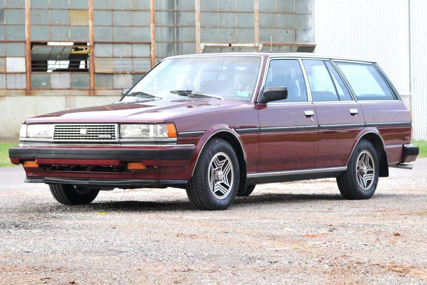 1986 Toyota Cressida sold for $3,000