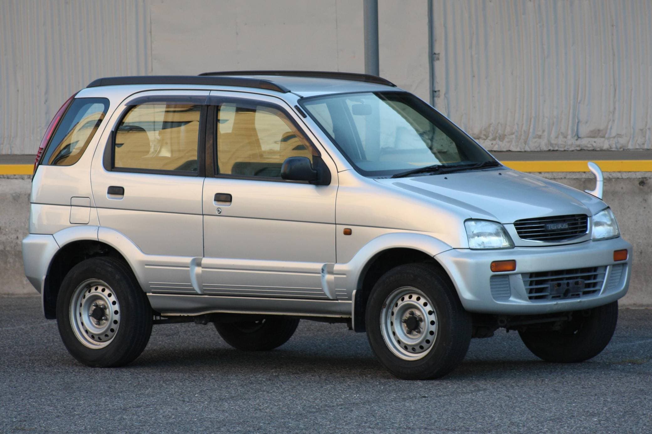 1997 Daihatsu Terios sold for $7,200
