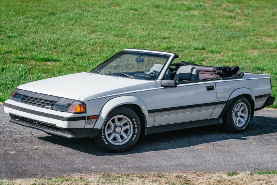 1985 Toyota Celica sold for $5,755