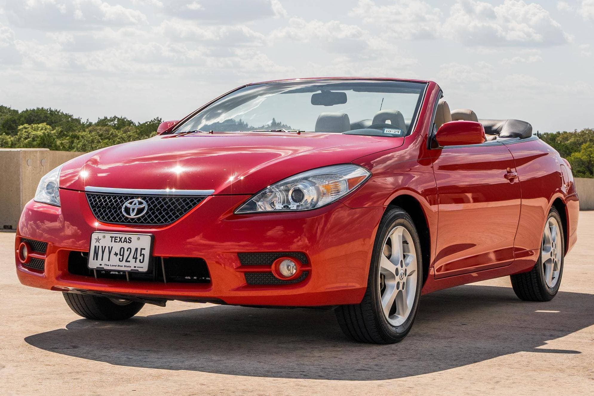 2007 Toyota Solara sold for $17,500