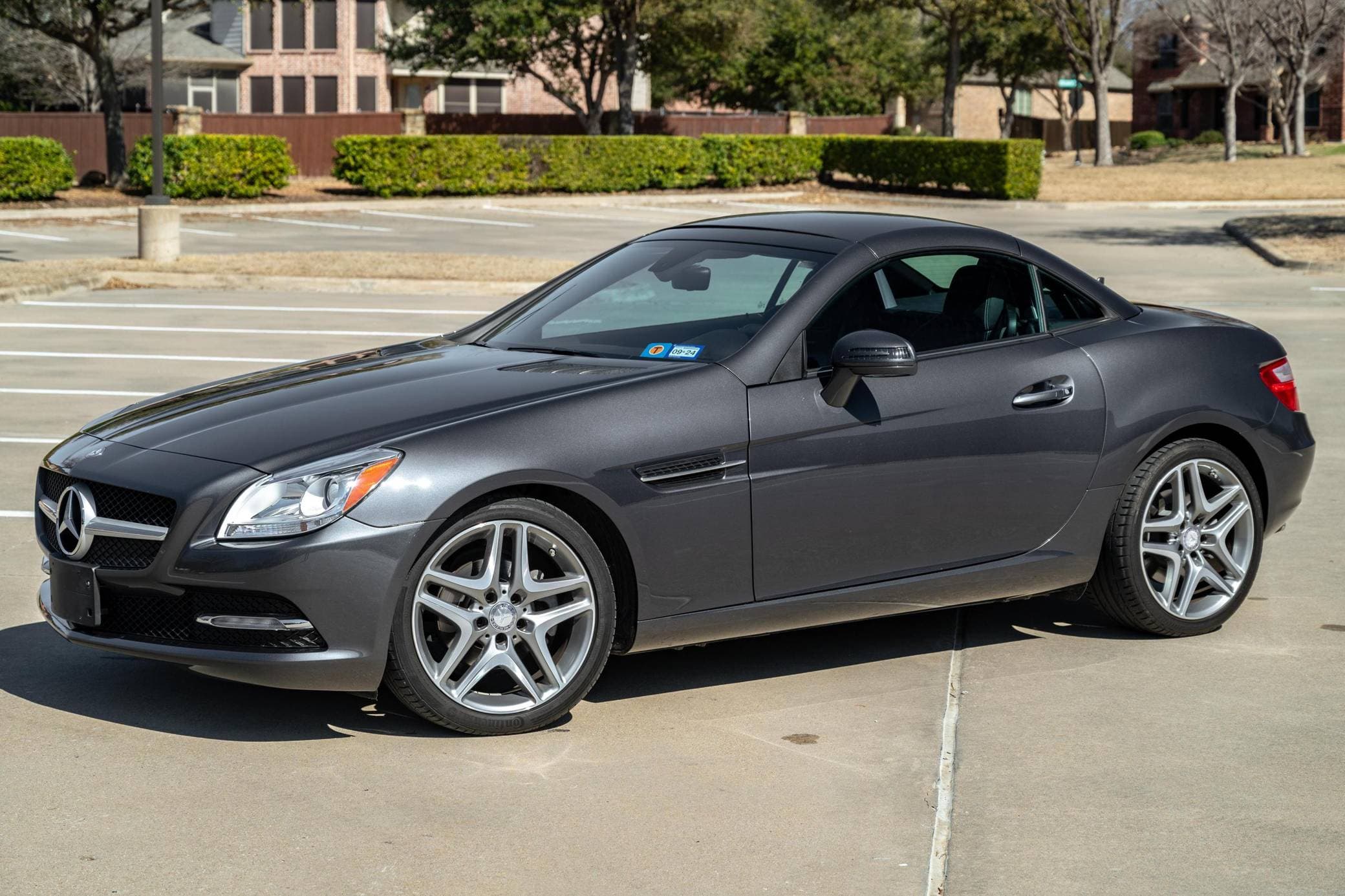 2013 Mercedes-Benz SLK-Class sold for $23,250
