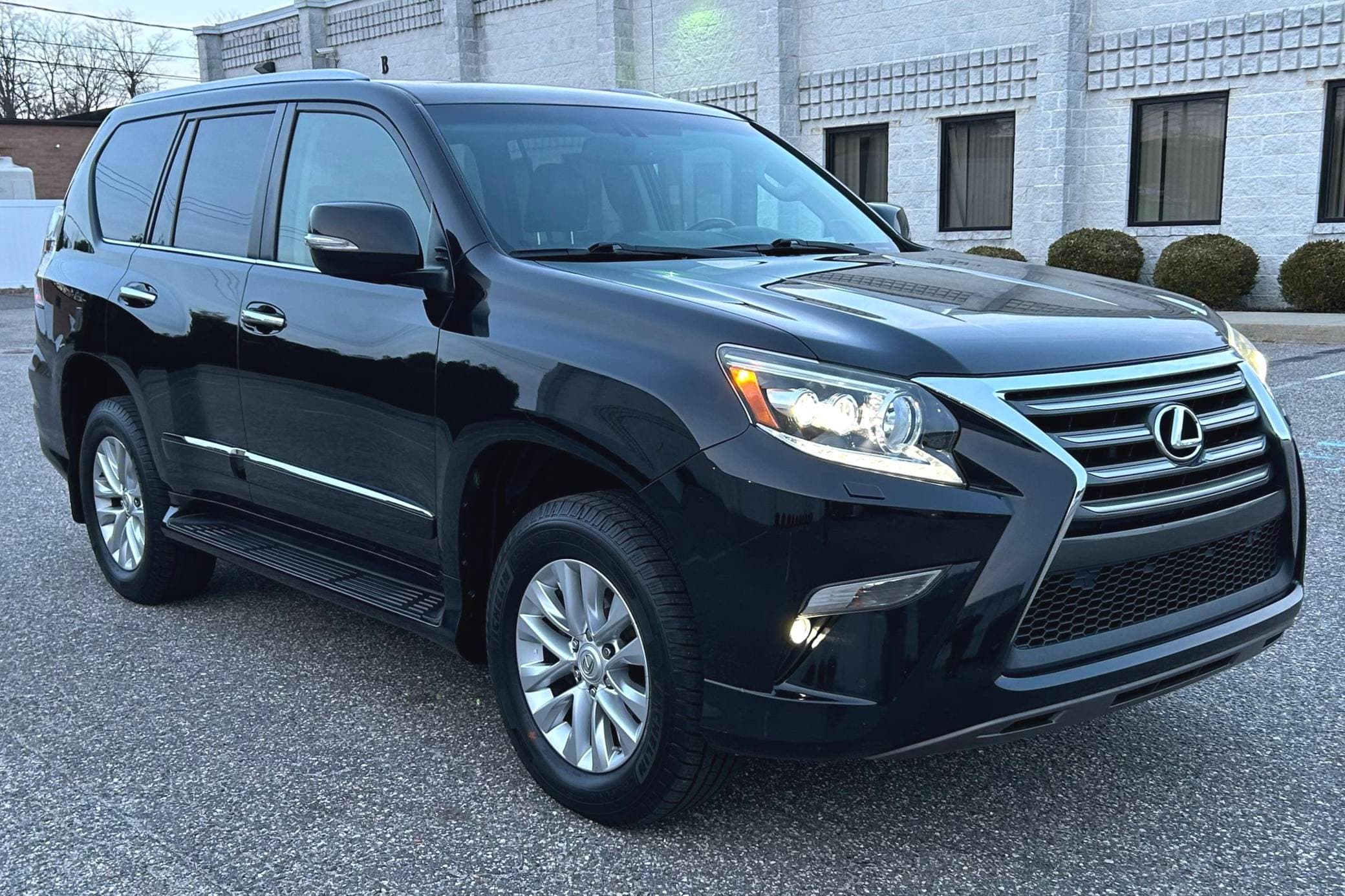 2016 Lexus GX sold for $20,750