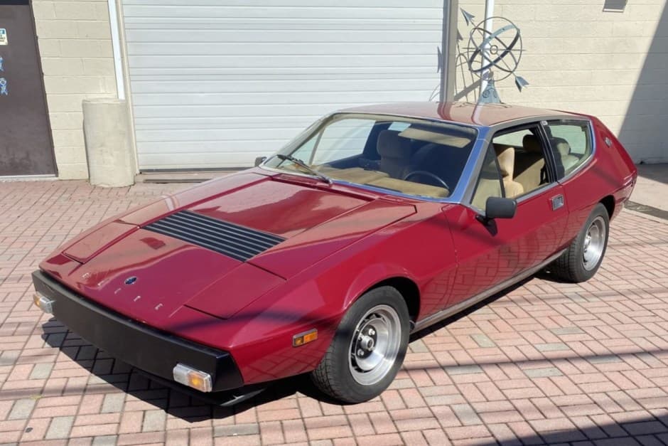 1977 Lotus Elite sold for $12,051