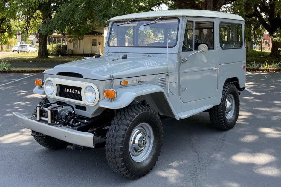 1973 Toyota Land Cruiser FJ40 sold for $47,500