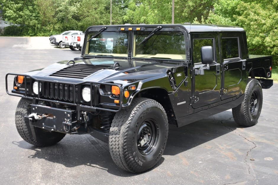 1996 Hummer H1 sold for $52,000