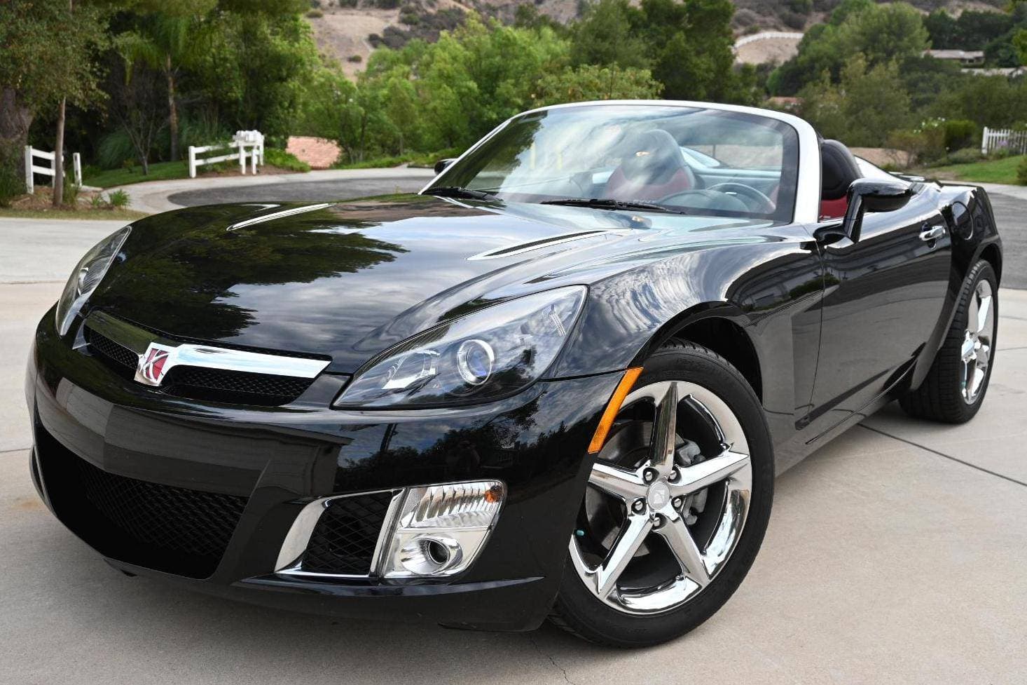 2007 Saturn Sky sold for $16,750