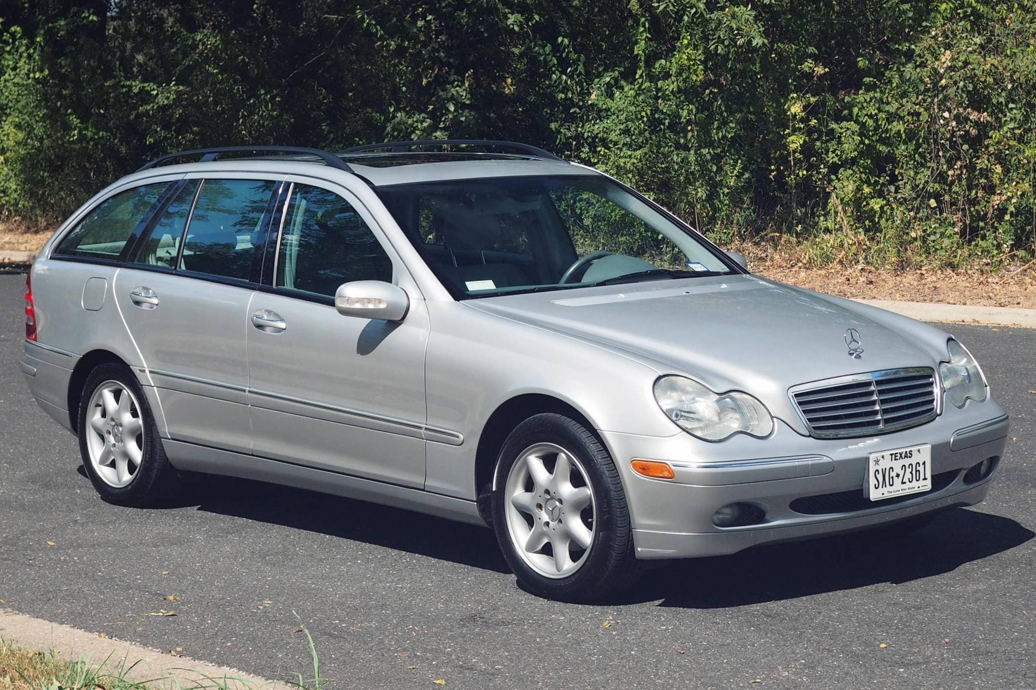 2003 Mercedes-Benz C-Class sold for $8,200
