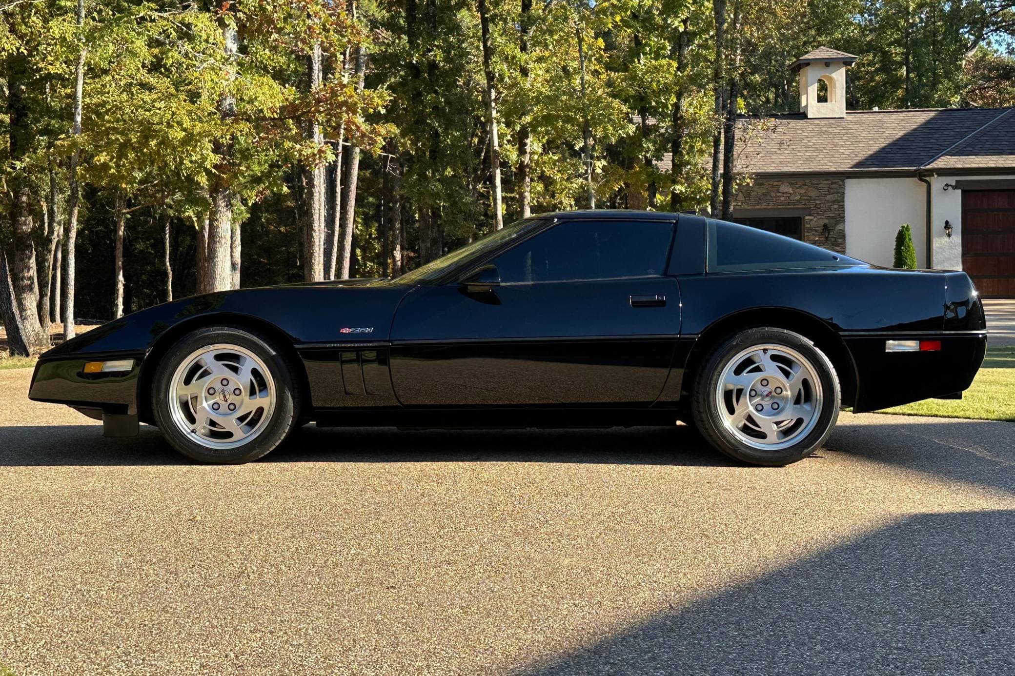 1990 Chevrolet C4 Corvette sold for $30,000