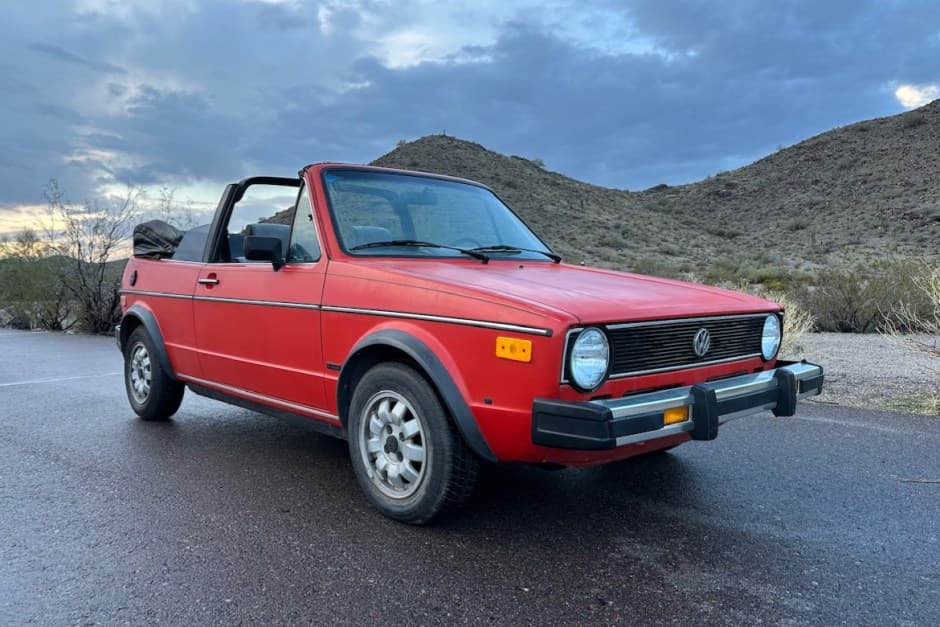 1984 Volkswagen Golf/Rabbit Cabriolet sold for $3,699