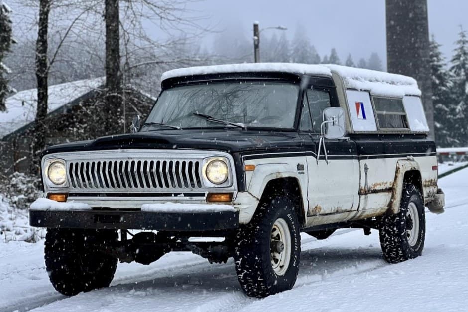 1977 Jeep Pickup sold for $8,888