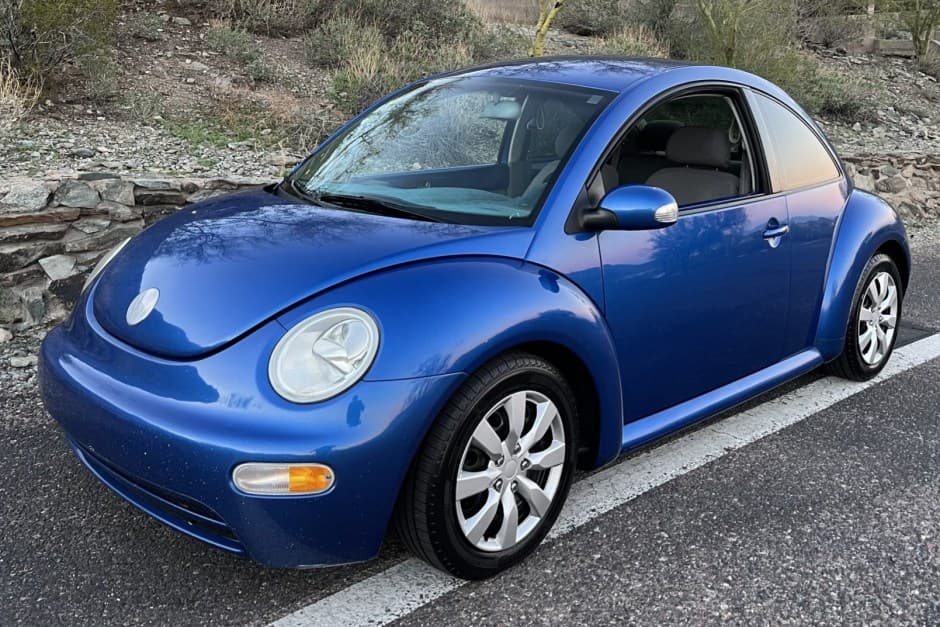 2003 Volkswagen New Beetle (1998-2010) sold for $4,200