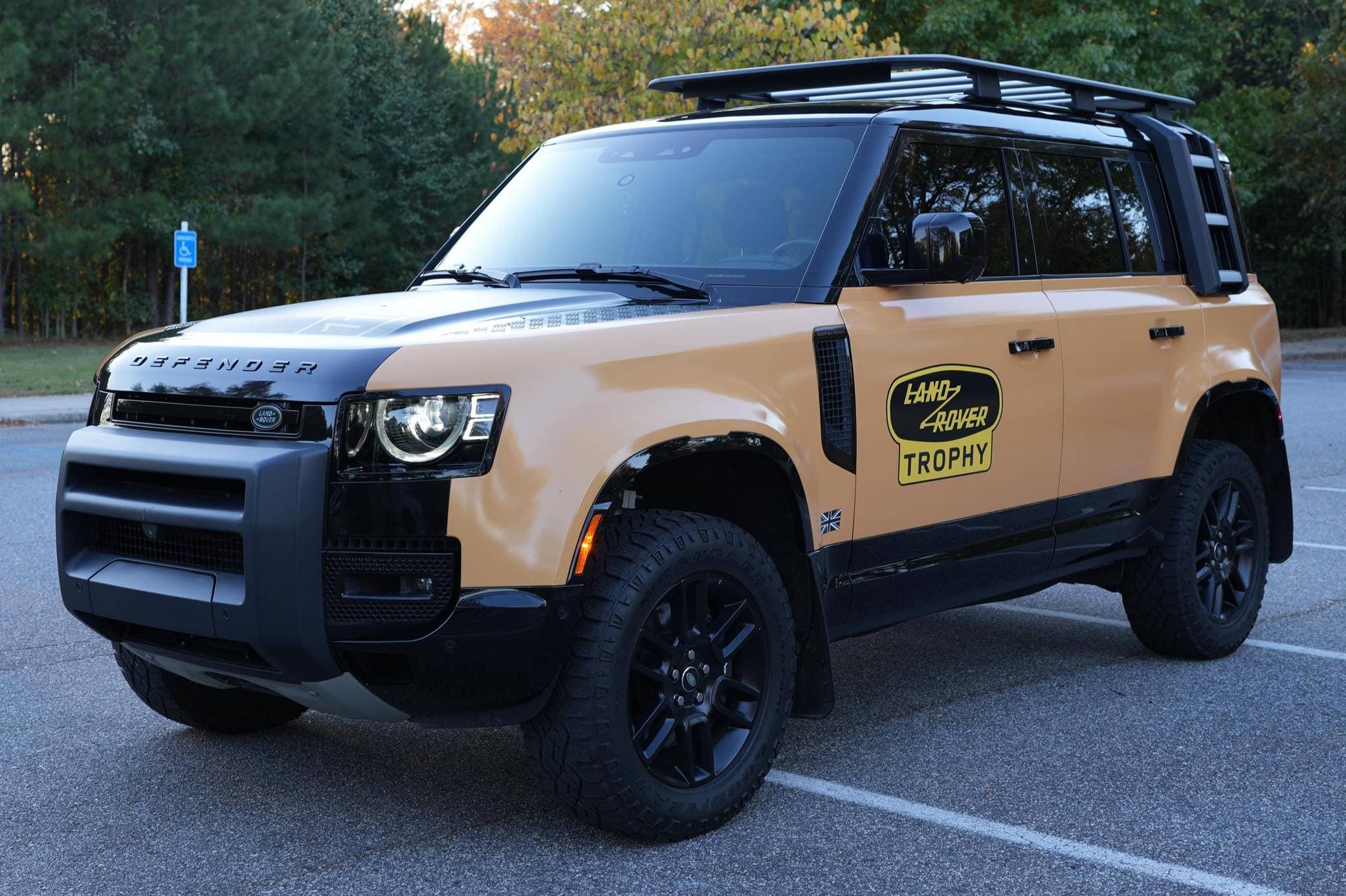 2022 Land Rover Defender sold for $54,500