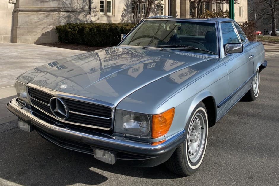 1984 Mercedes-Benz R107 SL sold for $10,250