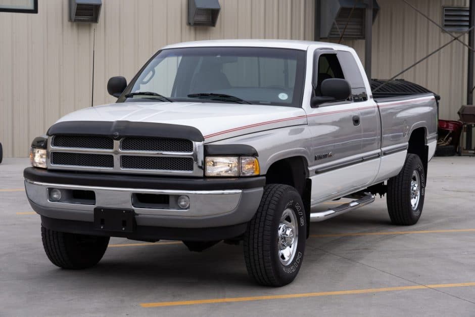 1998 Dodge Ram (1994-2001) sold for $20,250
