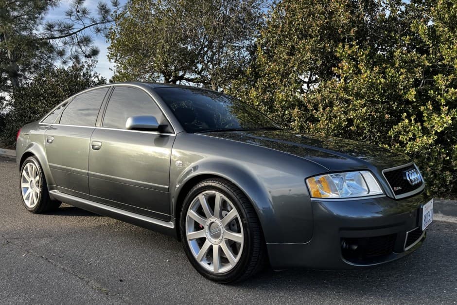 2003 Audi RS6 sold for $18,888