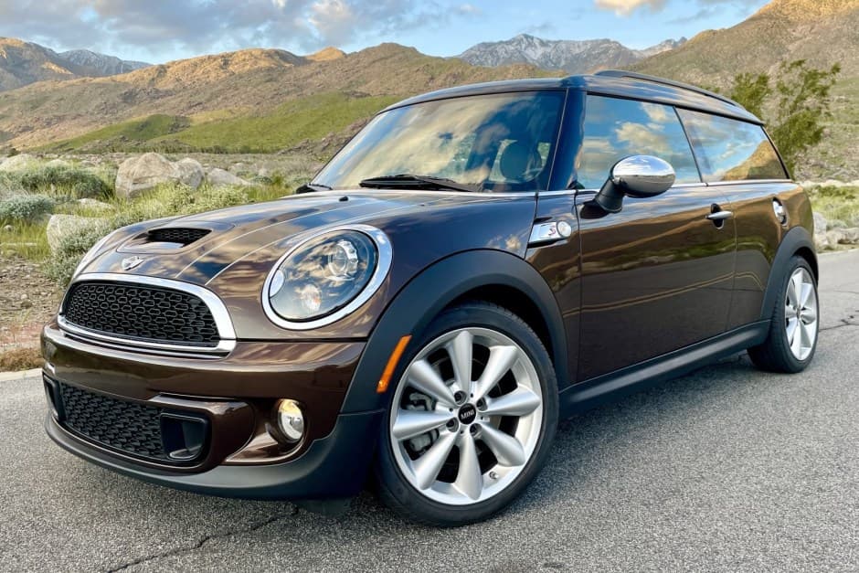2012 Mini R55 Clubman sold for $18,250