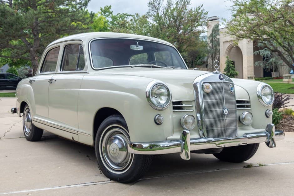 1956 Mercedes-Benz Ponton sold for $10,200