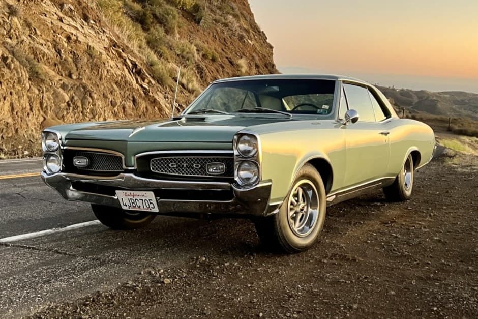 1967 Pontiac GTO sold for $30,500