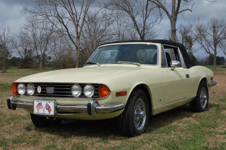 1972 Triumph Stag sold for $23,000